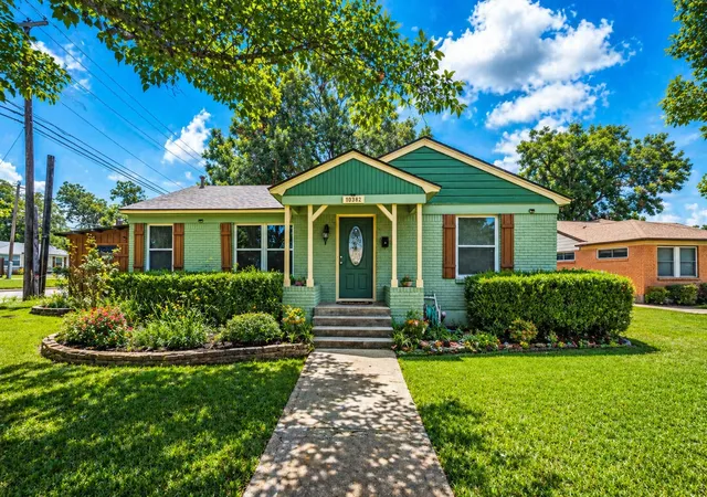 Photo 1 of Single family home for sale at 10382 Newcombe Dr, Dallas, TX 75228 | MLS# 21315273 | Listing updated on 2026-07-28