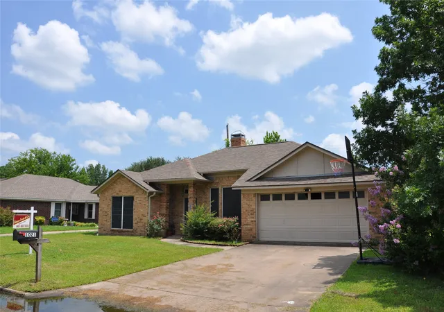 Homes for sale in Sulphur Springs, TX | 1021 Markeda, Sulphur Springs, TX 75482 | MLS# 21309105