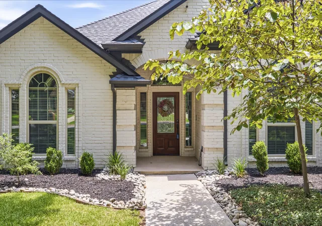 Homes for sale in Colleyville, TX | 5409 Coventry Ct, Colleyville, TX 76034 | MLS# 21311906