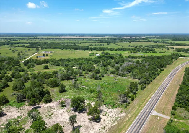 Photo 2 of Sale Pending at Tbd Fm 3243, Corsicana, TX 75109 | MLS# 21315370 | Listing updated on 2026-10-03