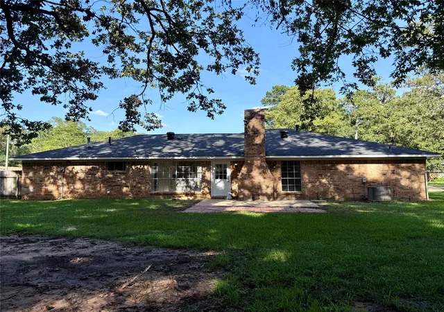 Photo 3 of Single family home for sale at 904 Whispering Lake, Shreveport, LA 71107 | MLS# 21315428 | Listing updated on 2026-08-20