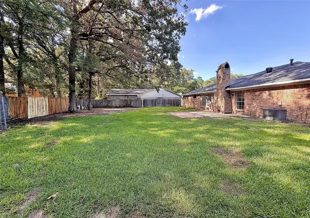 Photo 3 of Single family home for sale at 904 Whispering Lake, Shreveport, LA 71107 | MLS# 21315428 | Listing updated on 2026-08-20