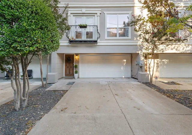 Photo 3 of Multi family home for sale at 5702 Hudson St #6, Dallas, TX 75206 | MLS# 21315429 | Listing updated on 2026-07-14