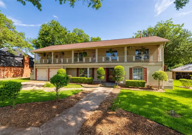 Photo 1 of Single family home for sale at 3809 Diamond Loch W, North Richland Hills, TX 76180 | MLS# 21314845 | Listing updated on 2026-08-22