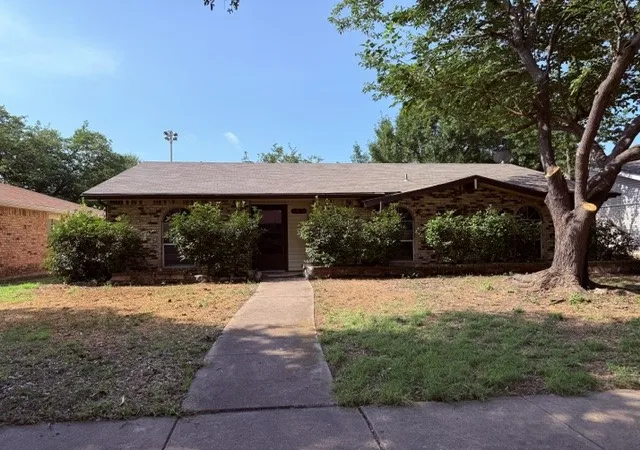 Homes for sale in The Colony, TX | 5060 Arbor Glen Rd, The Colony, TX 75056 | MLS# 21311696