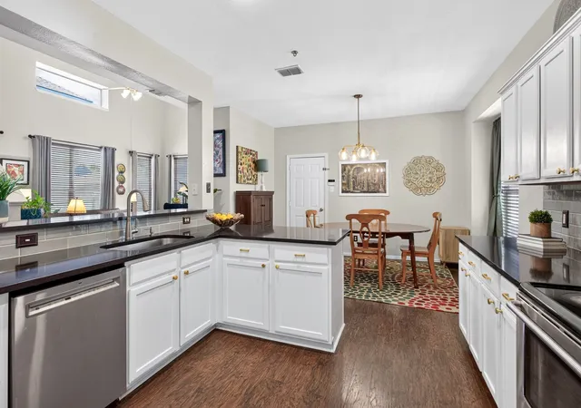 4th image of 1370 Kingston Pl, Providence Village, TX 76227 | MLS# 21315417
