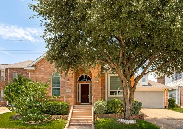 Photo 1 of Single family home for sale at 438 Southridge Wy, Irving, TX 75063 | MLS# 21308210 | Listing updated on 2026-09-01