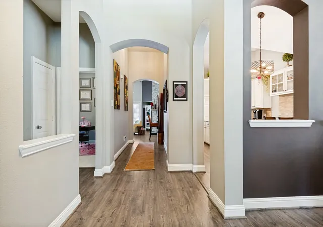 Photo 3 of Single family home for sale at 438 Southridge Wy, Irving, TX 75063 | MLS# 21308210 | Listing updated on 2026-09-01
