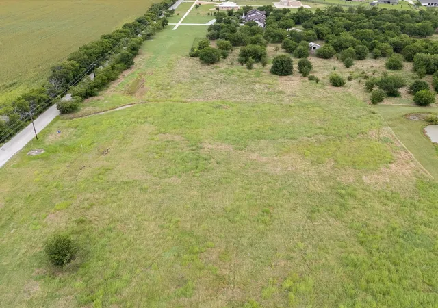 Land for sale at 6555 Florance Rd, Justin, TX 76247 | MLS# 21315070