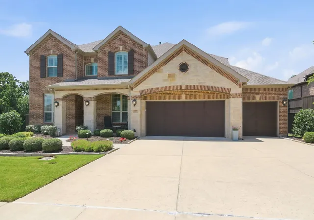 Homes for sale in Flower Mound, TX | 11109 Smoky Oak Ct, Flower Mound, TX 76226 | MLS# 21302763