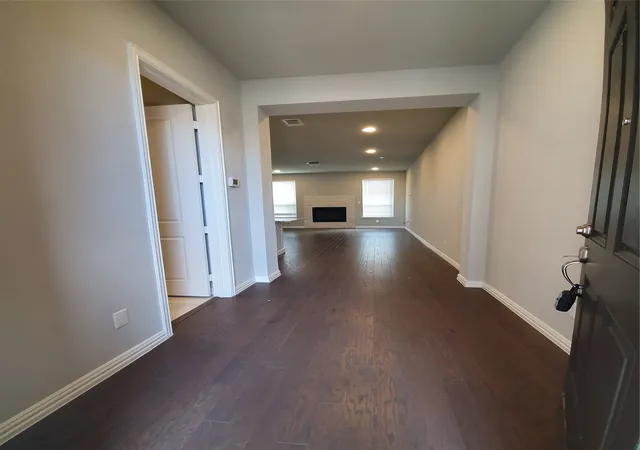 Photo 4 of Townhouse for sale at 8266 Primrose Wy, Dallas, TX 75252 | MLS# 21310289 | Listing updated on 2026-08-24