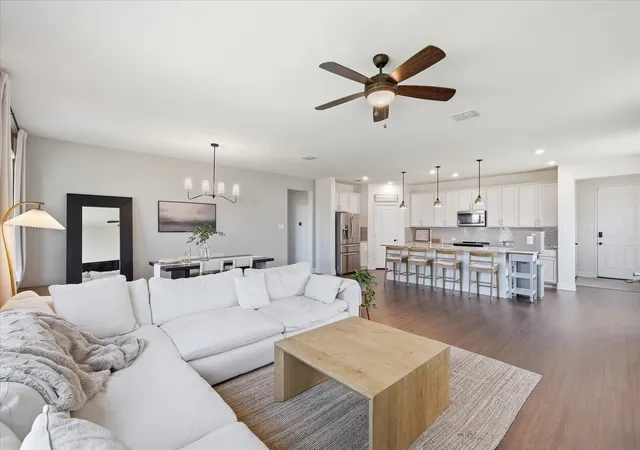 Photo 2 of Single family home for sale at 2609 Wayne Ave, Aubrey, TX 76227 | MLS# 21315555 | Listing updated on 2026-09-28