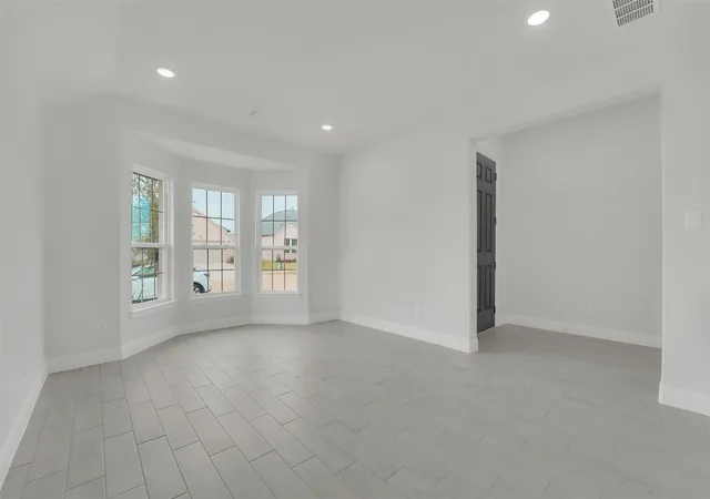 Photo 4 of Single family home for sale at 2901 Cantoni Crk, Princeton, TX 75407 | MLS# 21315529 | Listing updated on 2026-08-17