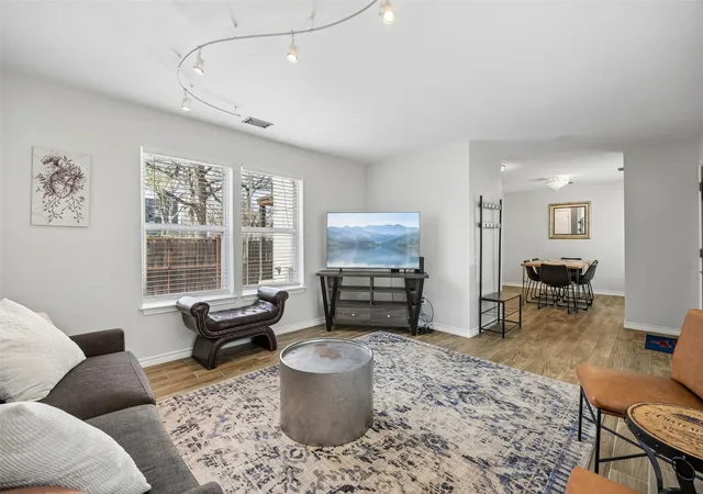 Photo 3 of Single family home for sale at 1802 N Prairie Ave, Dallas, TX 75204 | MLS# 21314078 | Listing updated on 2026-10-01