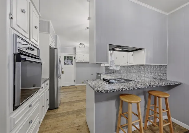 Photo 3 of Single family home for sale at 520 W Acheson St, Denison, TX 75020 | MLS# 21311794 | Listing updated on 2026-07-08