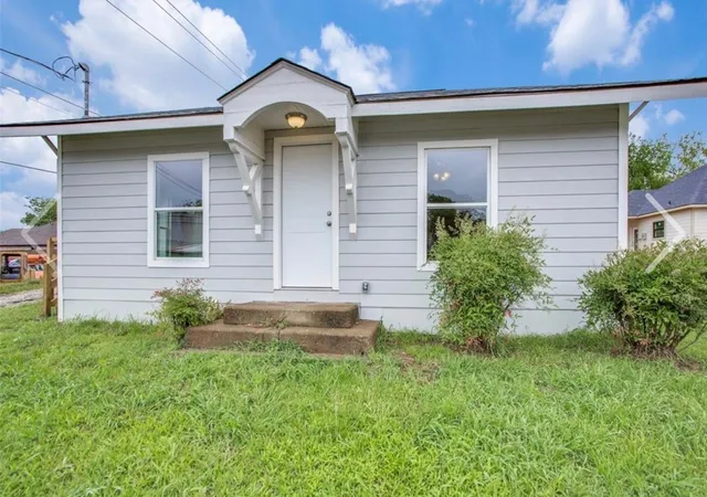 Homes for sale in Denison, TX | 918 S Crockett Ave, Denison, TX 75021 | MLS# 21314739