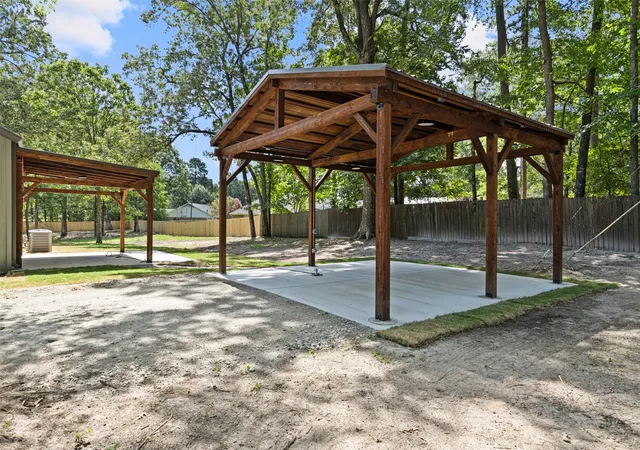 Homes for sale in Hallsville, TX | 330 Forest Hills Dr, Hallsville, TX 75650 | MLS# 21315797