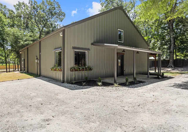 Homes for sale in Hallsville, TX | 330 Forest Hills Dr, Hallsville, TX 75650 | MLS# 21315797