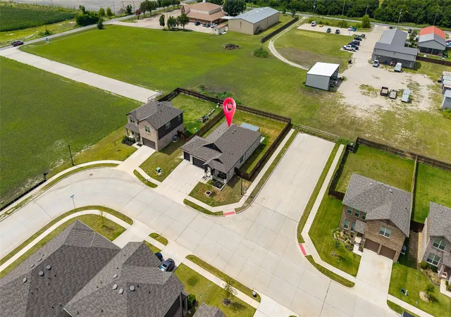 Homes for sale in Van Alstyne, TX | 970 Hurstwood Dr, Van Alstyne, TX 75495 | MLS# 21315772