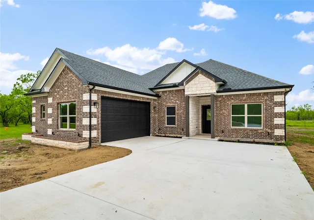 Homes for sale in Corsicana, TX | 556 Palmito Ranch Rd, Corsicana, TX 75110 | MLS# 21315822