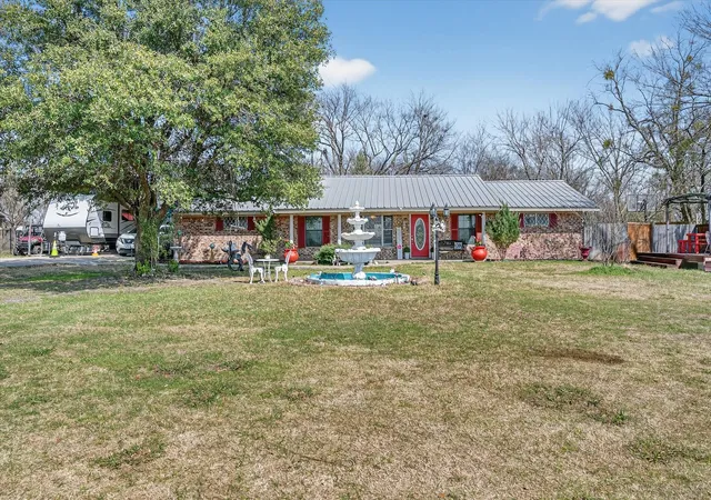 Homes for sale in Corsicana, TX | 1112 Fm 1839, Corsicana, TX 75110 | MLS# 21313212