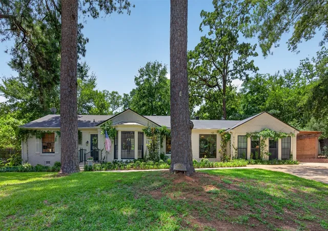 Photo 1 of Sale Pending at 4752 Richmond Ave, Shreveport, LA 71106 | MLS# 21315453 | Listing updated on 2026-08-14