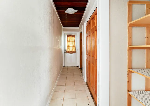 Photo 4 of Sale Pending at 2106 Cleveland St, Paris, TX 75460 | MLS# 21315981 | Listing updated on 2026-10-06