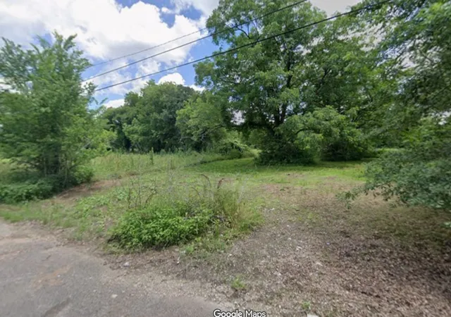 Photo 1 of Land for sale at 1004 2nd St Ne, Paris, TX 75460 | MLS# 21314526 | Listing updated on 2026-08-20