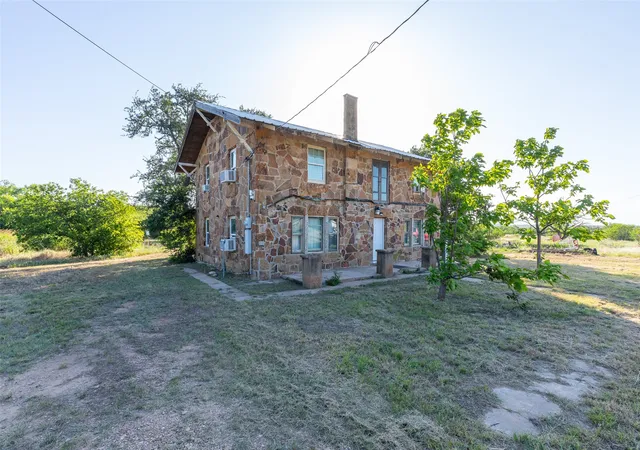 Photo 1 of Single family home for sale at 640 Ground St, Moran, TX 76464 | MLS# 21316089 | Listing updated on 2026-08-25