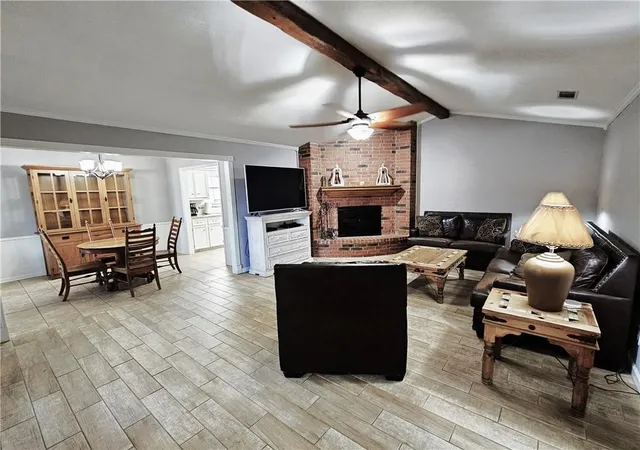 Photo 3 of Single family home for sale at 804 Crestline Dr, Mexia, TX 76667 | MLS# 21316196 | Listing updated on 2026-10-01