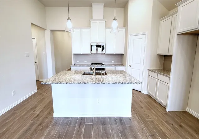 Photo 3 of Single family home for sale at 2201 River Trl, Melissa, TX 75454 | MLS# 21316238 | Listing updated on 2026-08-19