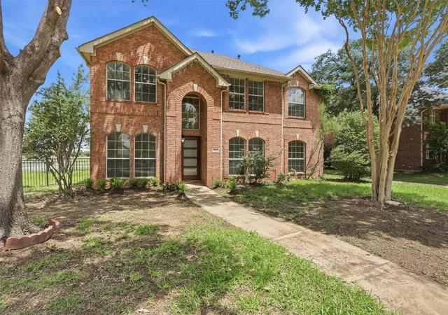 Photo 3 of Single family home for sale at 1282 Bradford Dr, Coppell, TX 75019 | MLS# 21291119 | Listing updated on 2026-07-19