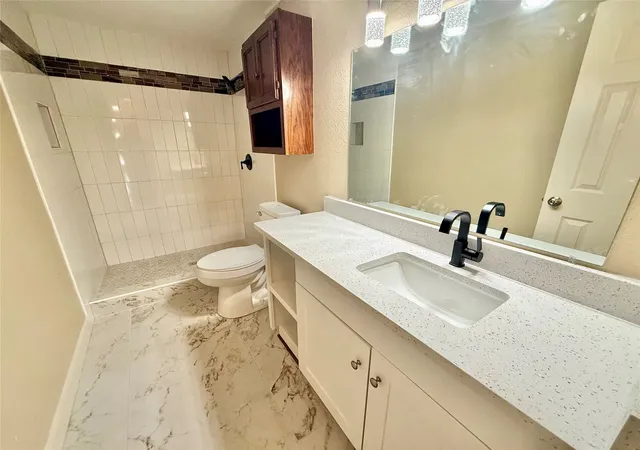 Photo 3 of Single family home for sale at 417 Putman St, Sulphur Springs, TX 75482 | MLS# 21316292 | Listing updated on 2026-10-06