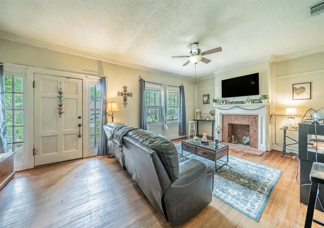 Photo 2 of Single family home for sale at 106 Walnut St, Terrell, TX 75160 | MLS# 21315690 | Listing updated on 2026-08-20