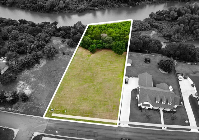 2nd image of 8312 Spicewood Springs Rd, China Spring, TX 76633 | MLS# 21316370