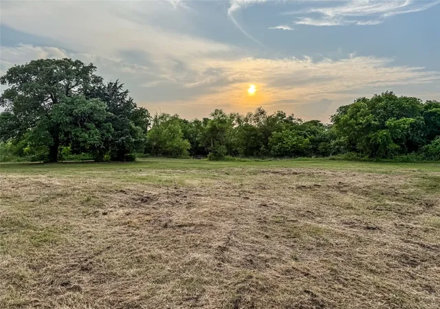 Photo 2 of Land for sale at 1700 Don Lee Rd, Joshua, TX 76058 | MLS# 21316290 | Listing updated on 2026-09-02