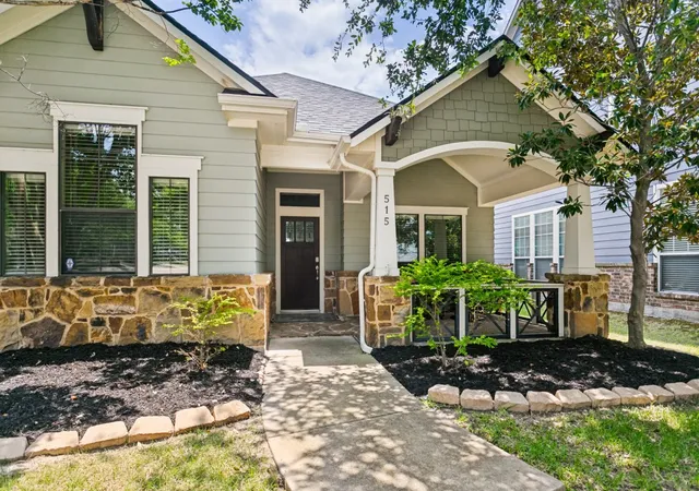 Photo 2 of Single family home for sale at 515 Mefford Ln, Allen, TX 75013 | MLS# 21315413 | Listing updated on 2026-10-06