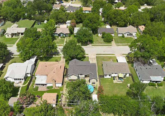 Homes for sale in Haltom City, TX | 3528 Meadow Oaks Dr, Haltom City, TX 76117 | MLS# 21316298