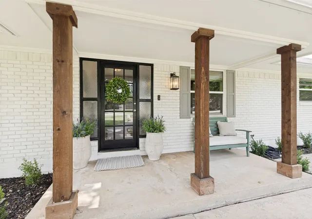 Photo 3 of Sale Pending at 2601 Sherri Ln, Flower Mound, TX 75028 | MLS# 21316392 | Listing updated on 2026-08-28