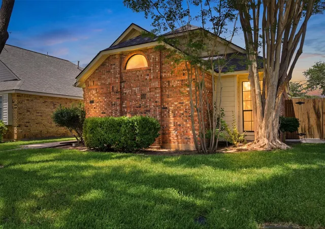 Homes for sale in Cedar Hill, TX | 747 Monique, Cedar Hill, TX 75104 | MLS# 21316523