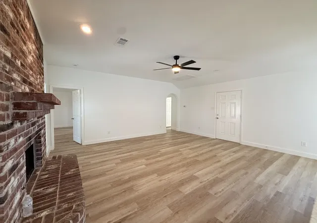 Homes for sale in Rowlett, TX | 8418 Coventry Dr, Rowlett, TX 75089 | MLS# 21316576