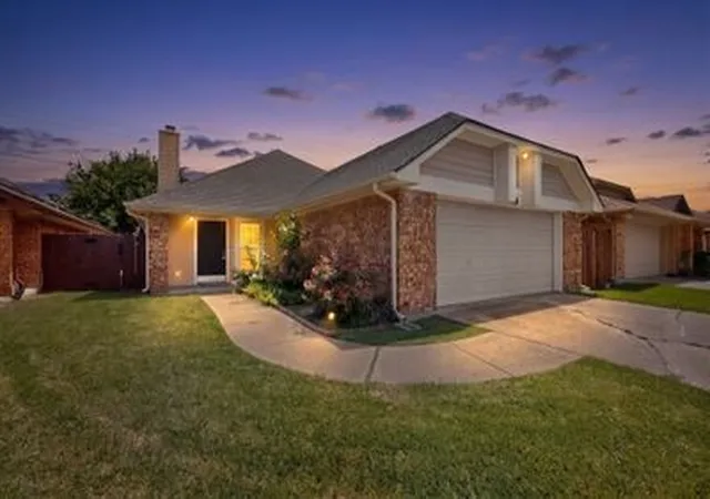 Photo 1 of Sale Pending at 1157 Meadow Park Ln, Grand Prairie, TX 75052 | MLS# 21316611 | Listing updated on 2026-08-28