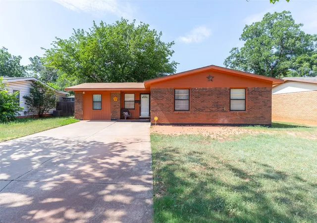 1st image of 3608 N 9th St, Abilene, TX 79603 | MLS# 21316584