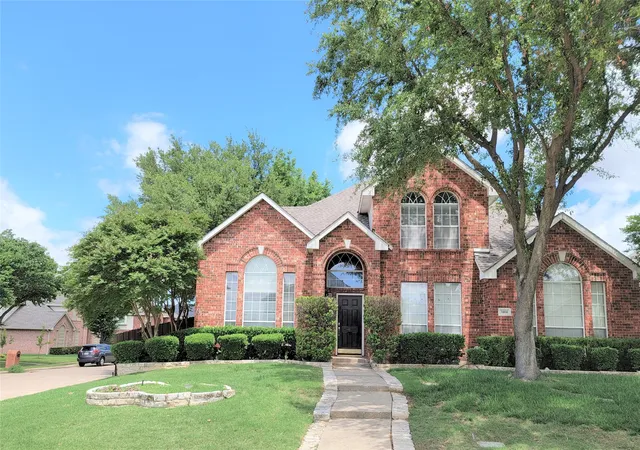 Homes for sale in Carrollton, TX | 1464 Summer Hill Dr, Carrollton, TX 75007 | MLS# 21316639