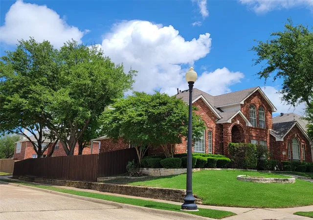 Homes for sale in Carrollton, TX | 1464 Summer Hill Dr, Carrollton, TX 75007 | MLS# 21316639