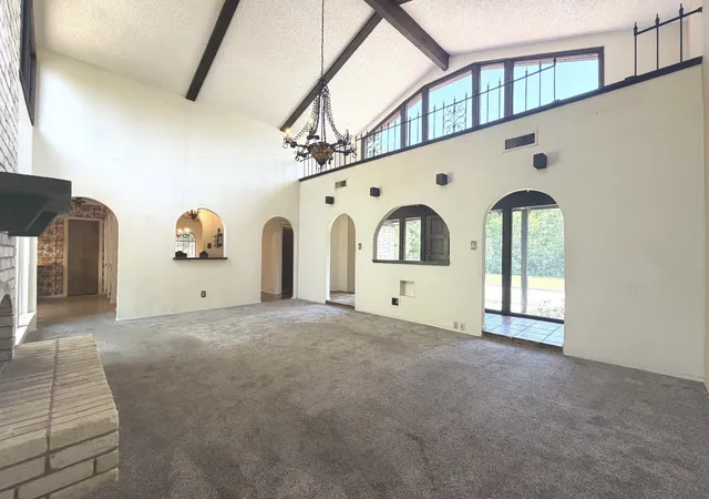 Photo 3 of Sale Pending at 2510 Brookcrest Dr, Garland, TX 75040 | MLS# 21316517 | Listing updated on 2026-08-20