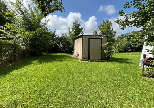 Photo 2 of Single family home for sale at 908 Birch St, Palestine, TX 75801 | MLS# 21316765 | Listing updated on 2026-08-26