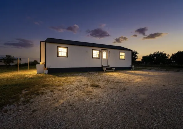 Photo 3 of Sale Pending at 4722 County Road 2648, Royse City, TX 75189 | MLS# 21316305 | Listing updated on 2026-08-30
