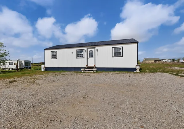 Photo 4 of Sale Pending at 4722 County Road 2648, Royse City, TX 75189 | MLS# 21316305 | Listing updated on 2026-08-30