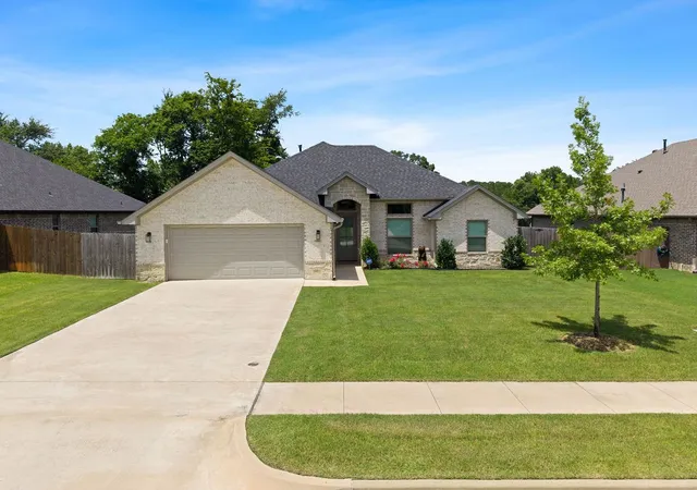 Homes for sale in Flint, TX | 10027 Dayspring, Flint, TX 75762 | MLS# 21316879